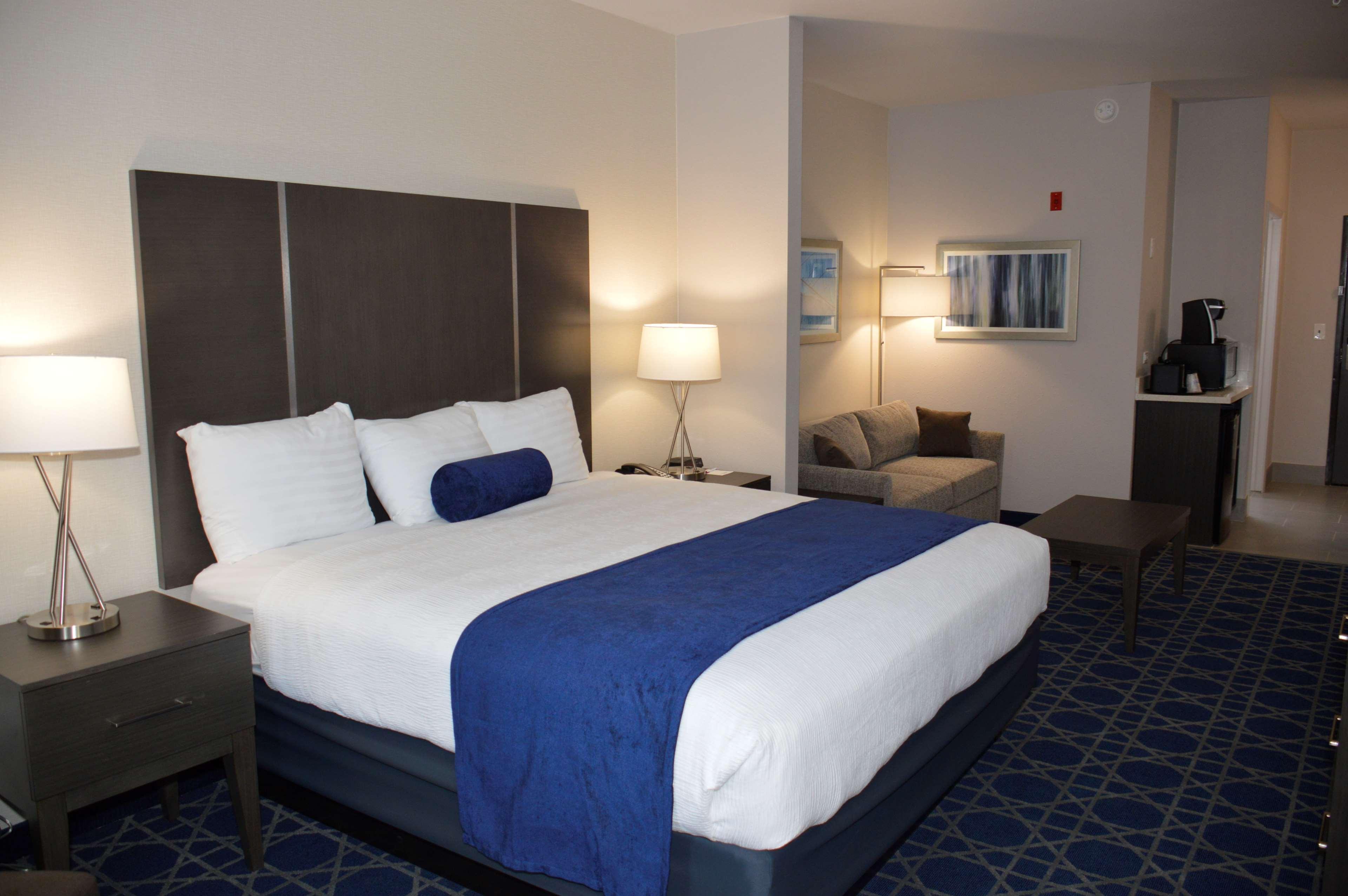 Best Western Plus Rama Inn & Suites Ла-Гранде Экстерьер фото