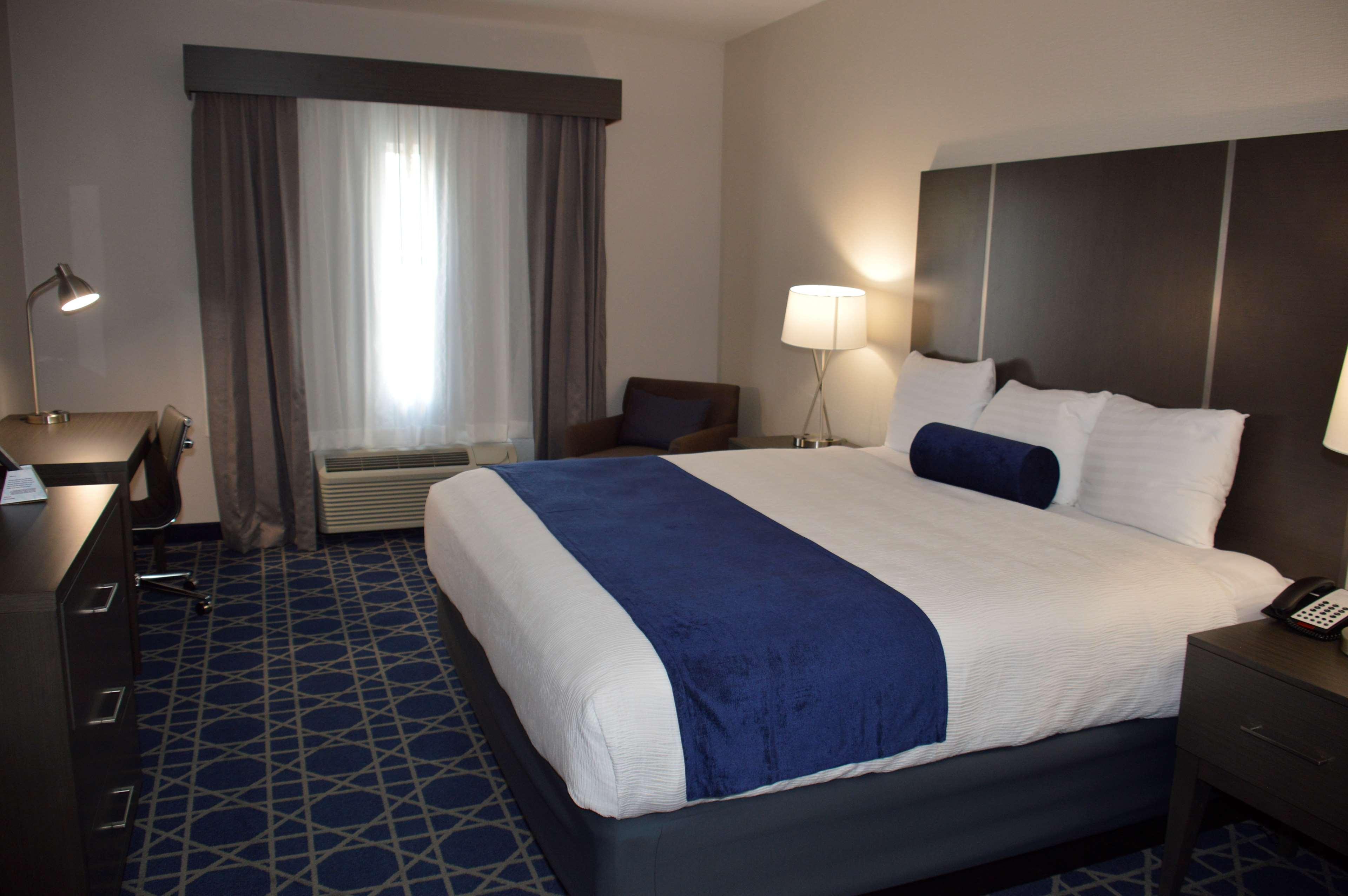 Best Western Plus Rama Inn & Suites Ла-Гранде Экстерьер фото