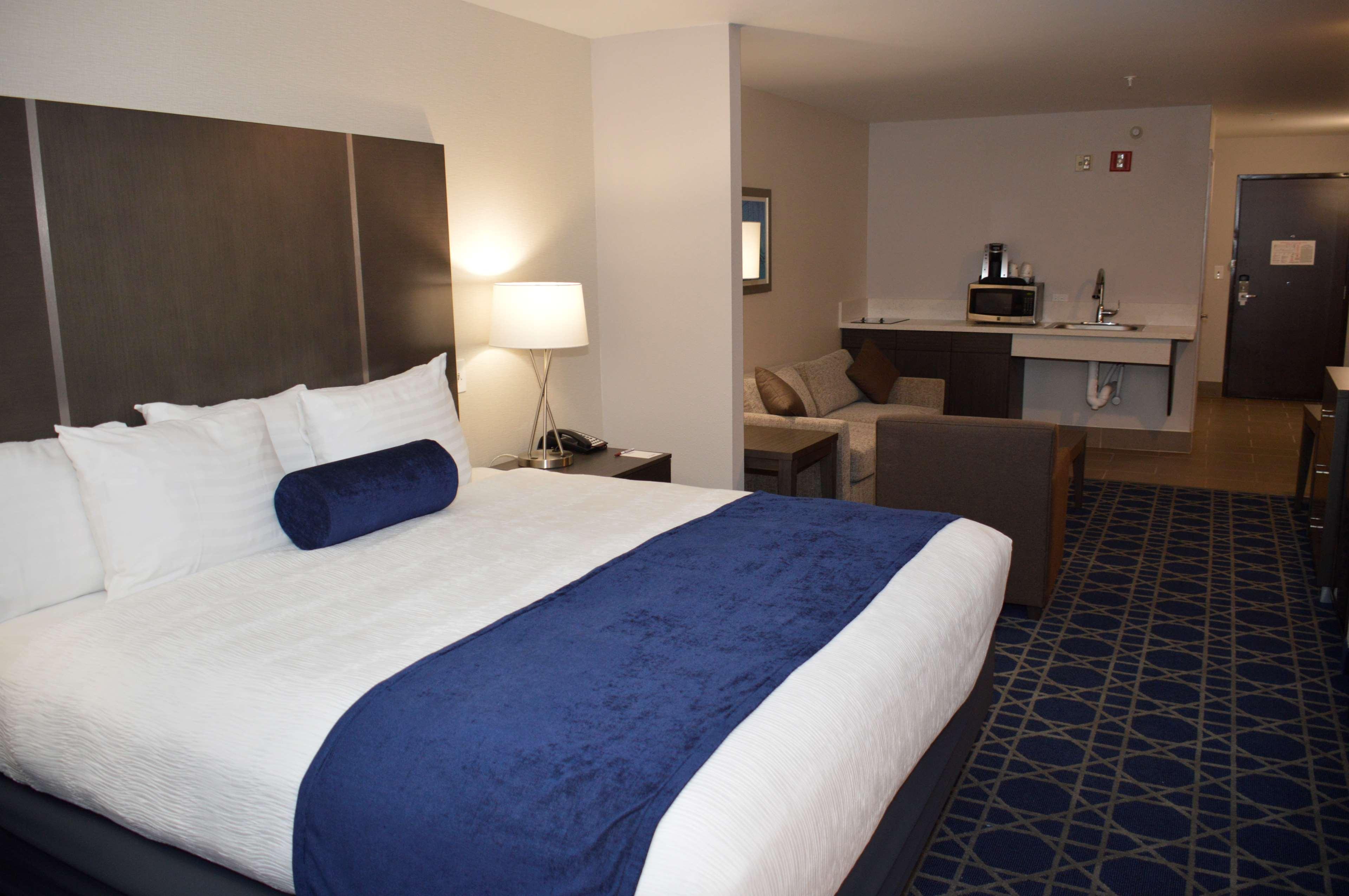 Best Western Plus Rama Inn & Suites Ла-Гранде Экстерьер фото