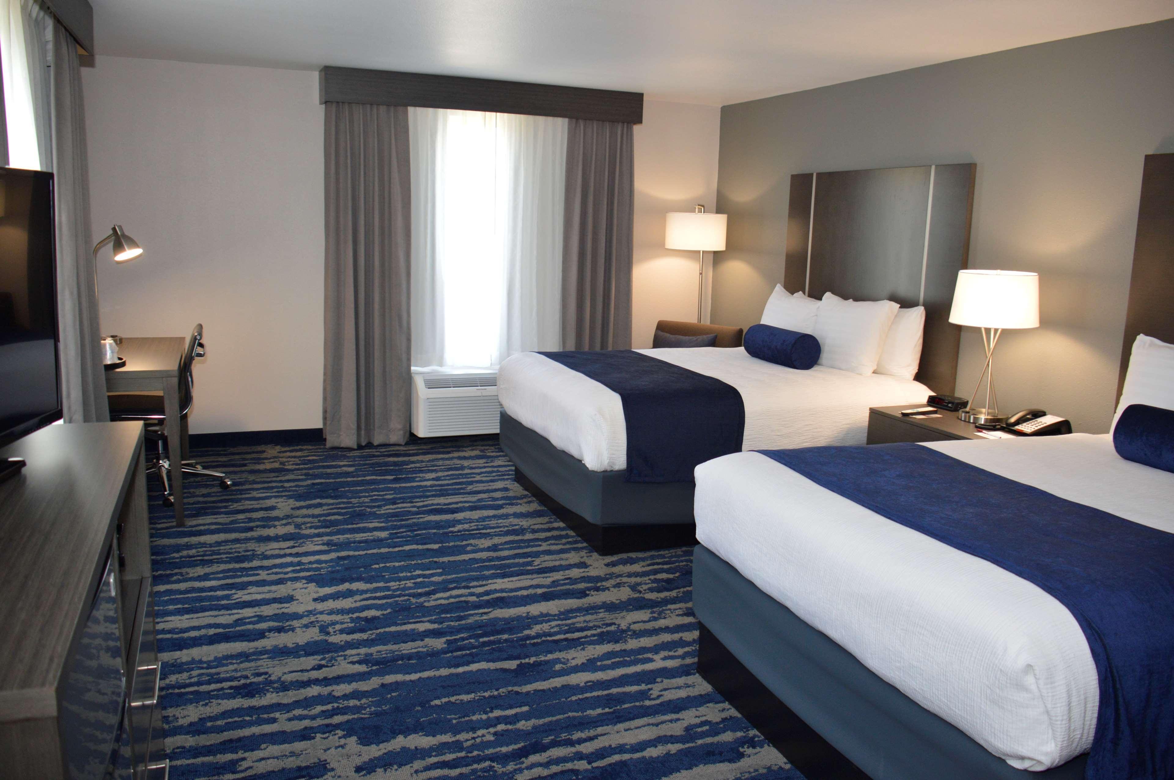 Best Western Plus Rama Inn & Suites Ла-Гранде Экстерьер фото